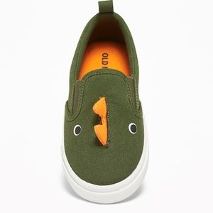 NWT Old Navy Critter Shoes Dinosaurs Size 6